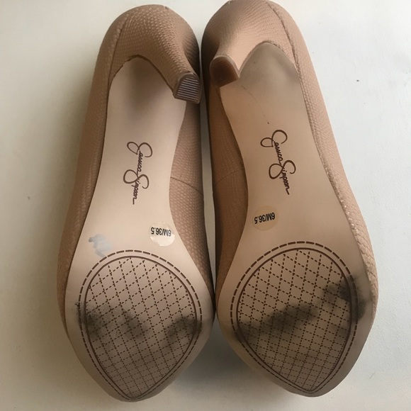 Jessica Simpson {size 6} Blush/Beige color - Picture 4 of 4